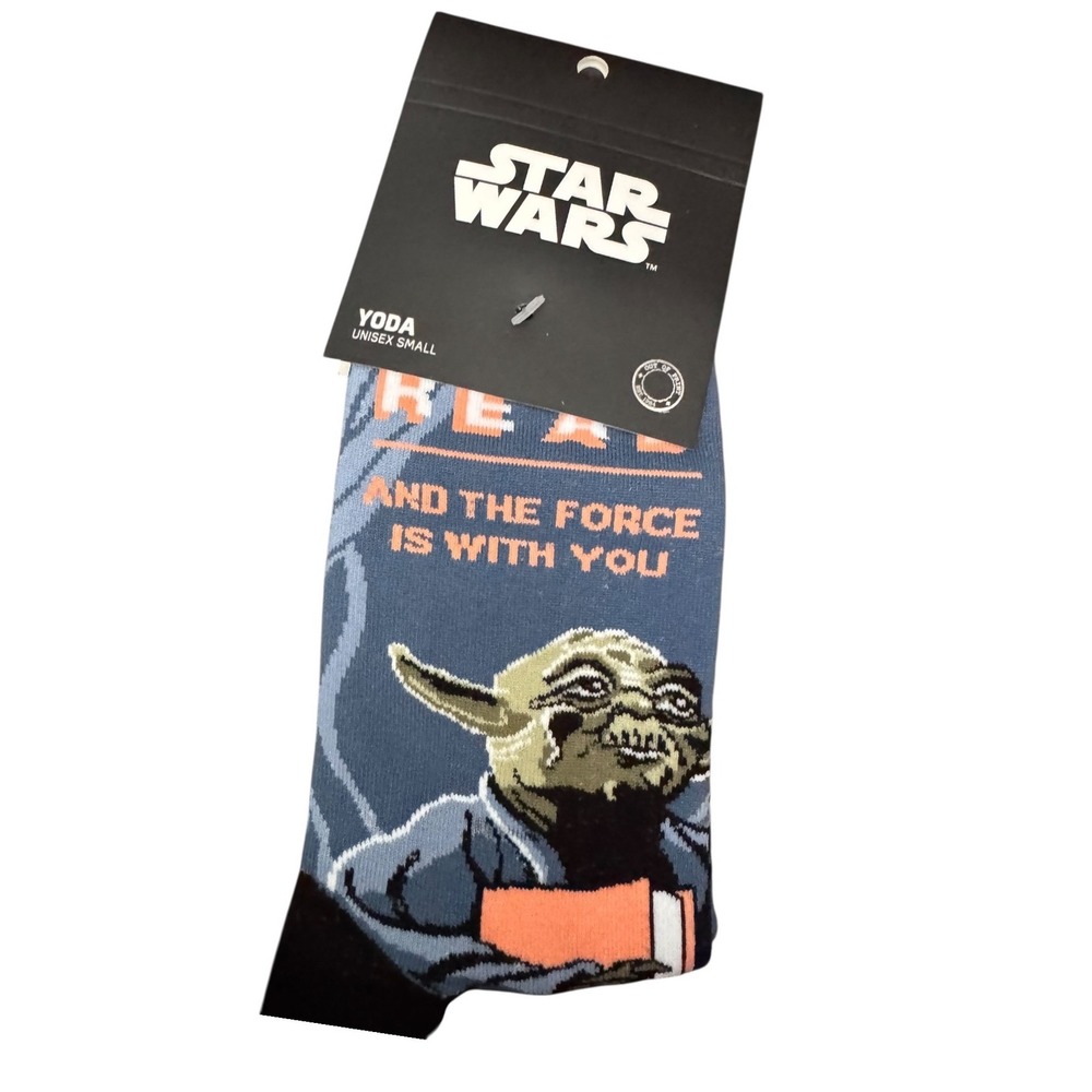 Out of Print‎ Star Wars Yoda Read and the Force is With You Socks 9-11 Small NEW